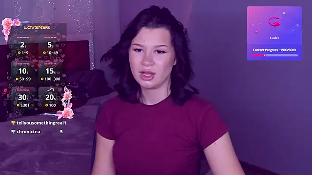 SaraBrownie XXX чат на живо