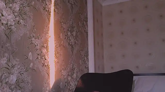 Sora100000 Show in webcam