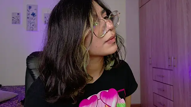 Živý XXX chat Alejaa_storm