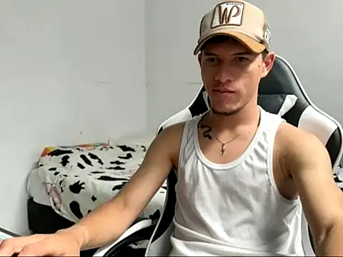 Chat +18 de Edward_2709 ao vivo