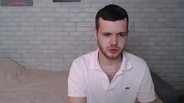 Alexxx_horny লাইভ XXX চ্যাট