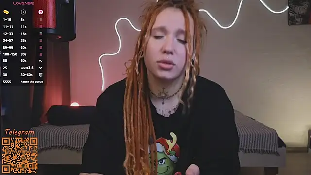 The_Full_Red_Moon Chat XXX in diretta