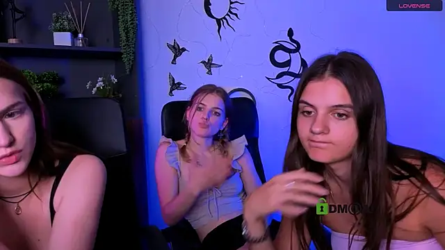 lisa_dark_'s Live XXX Chat