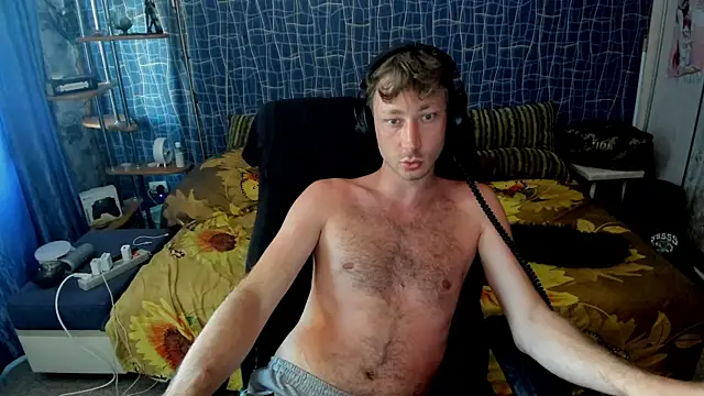 CuteBoy228's Live XXX Chat