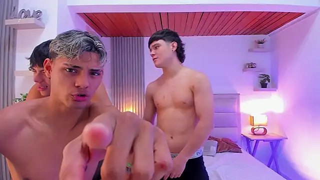 Seductive_BoysWのライブXXXチャット