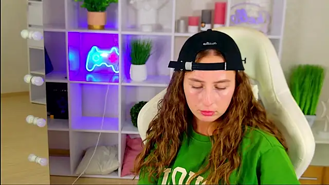 NadinnL 라이브 XXX 채팅
