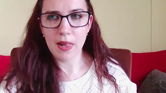 EmilyHotAngel's Live XXX Chat