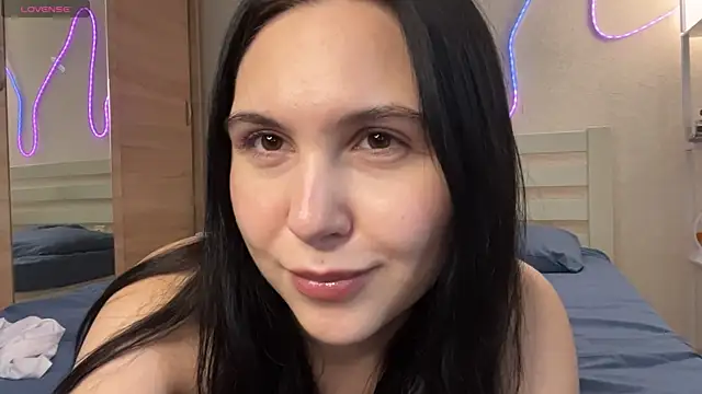 Chatroom XXX en direct de MyraLitterers