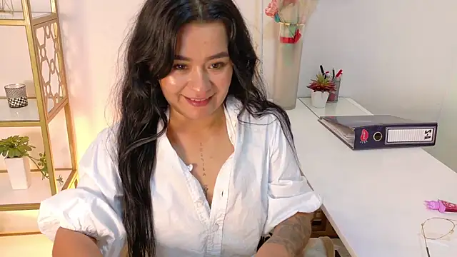 Chatroom XXX en direct de Nicooll_07