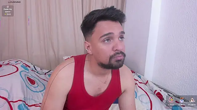 max_edn Live XXX chat