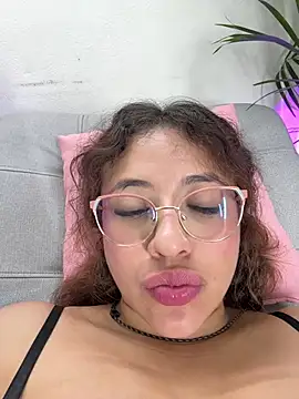 alexa_bluee Chat XXX in diretta