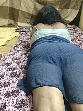 Yoursriya25 Live XXX-chat