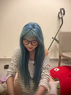 Rocket-GirlのライブXXXチャット