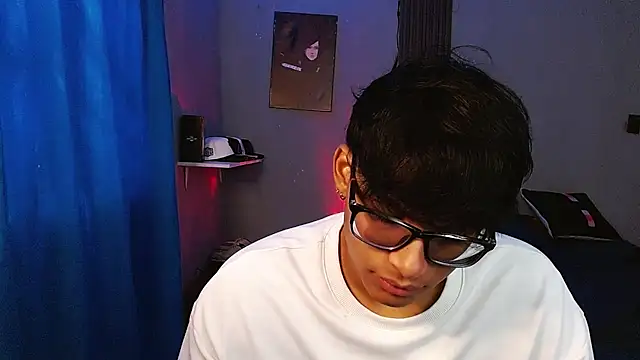 צ'אט XXX בשידור חי של Mr_yisuzz