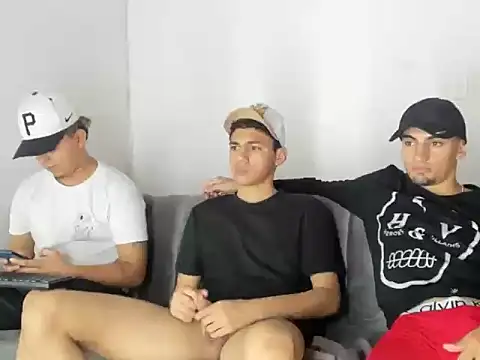 Czat XXX na żywo – Charlie_Scorpion
