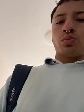 SirDamian Live XXX-chat