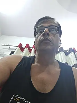 Pokazy przed kamerką – Mumbai_Fucker