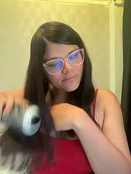 dayis_butera's Live XXX Chat
