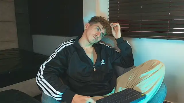 Tyler_Mcreyn Live XXX chat