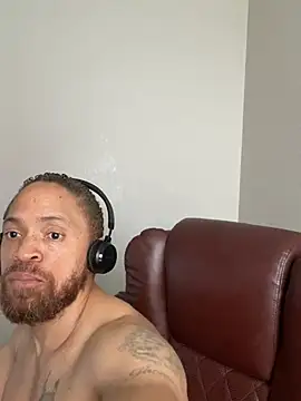 Fathero1time Live XXX Chat