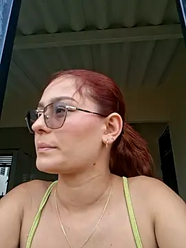 Ary-18 Chat XXX in diretta