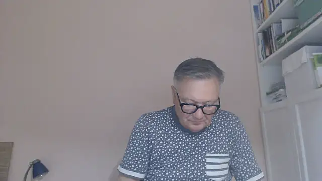YOU6me XXX чат на живо