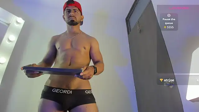 Noah_blackmen – Live XXX-chat