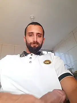 Chatroom XXX en direct de Luccareli10
