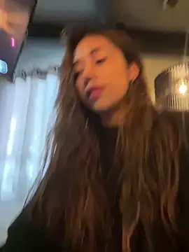 แชท XXX สดของ aimi_art1