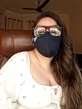 SEXY-Sardarni XXX чат на живо