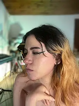 NikkiNixn Live XXX chat