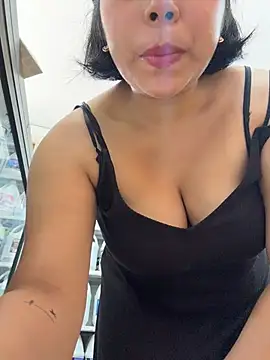 ISABELLA__LUNAn Live XXX chat