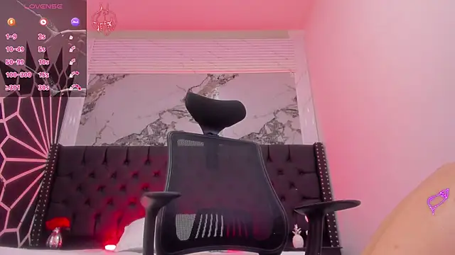 MaximusClark 라이브 XXX 채팅