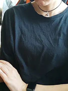 Aashikalaa 라이브 XXX 채팅