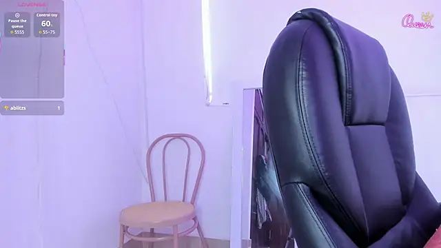 Chatroom XXX en direct de celeste_mill