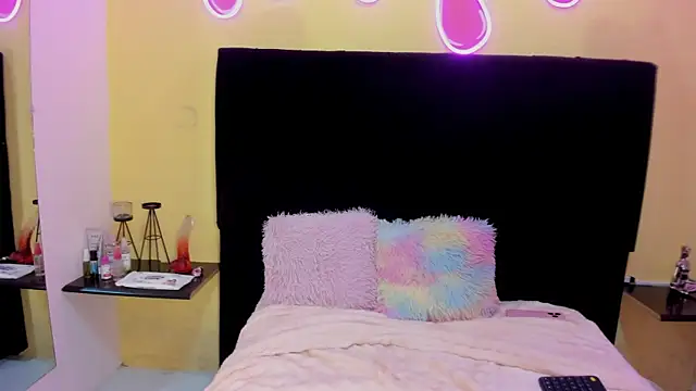 دردشة Miss_Pocahontas_ الجنسية المباشرة