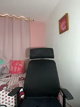 Melody_Fox26 Chat XXX live