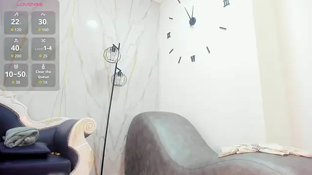 Chat XXX ao vivo de ViolettaNaughty
