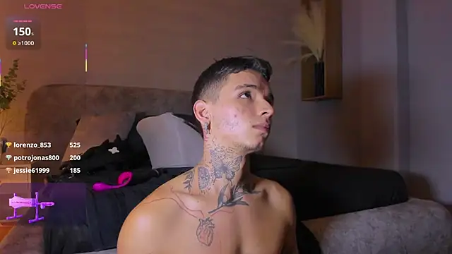 Ian_Castillo_ – Naživo XXX chat