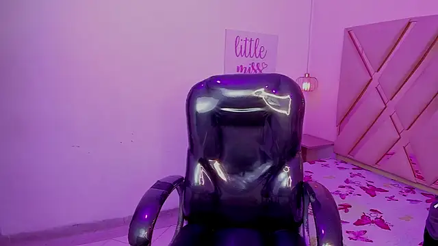 Ivonne_Latina Live XXX Chat