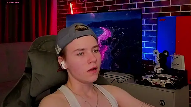 Онлайн чат XXX Jean_Willson