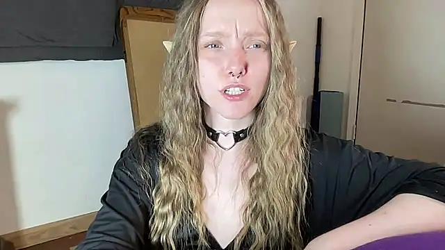 Živý XXX chat ElfGirlAna