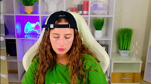 NadinnL's Live XXX Chat