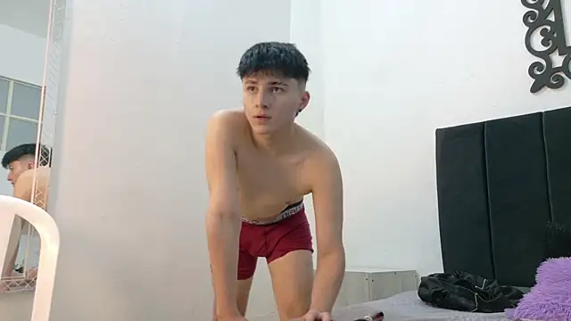 LunayDream's Live XXX Chat