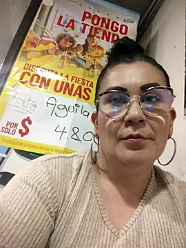 AriannaAdames: απευθείας συνομιλία ΧΧΧ