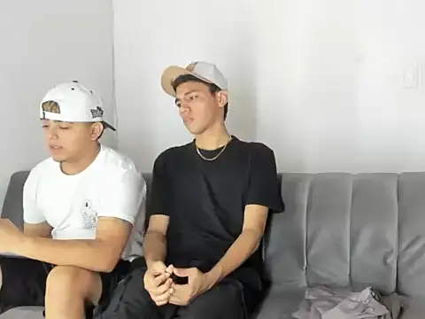 Chat +18 de Charlie_Scorpion ao vivo