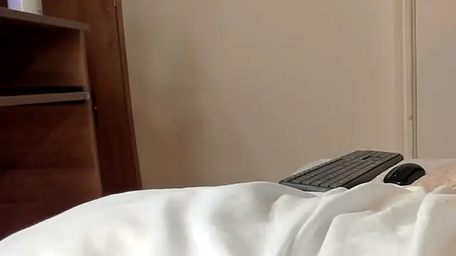 Živý XXX chat angie_leonn