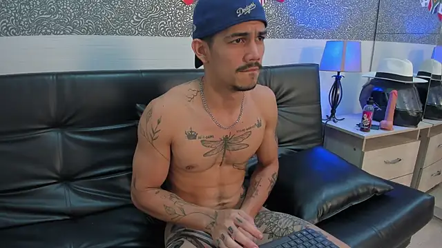 Jared_Cole লাইভ XXX চ্যাট