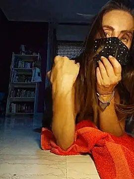 Chat +18 de Akemi_rossi ao vivo