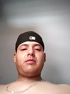 LaloLuxury webkamerás műsora